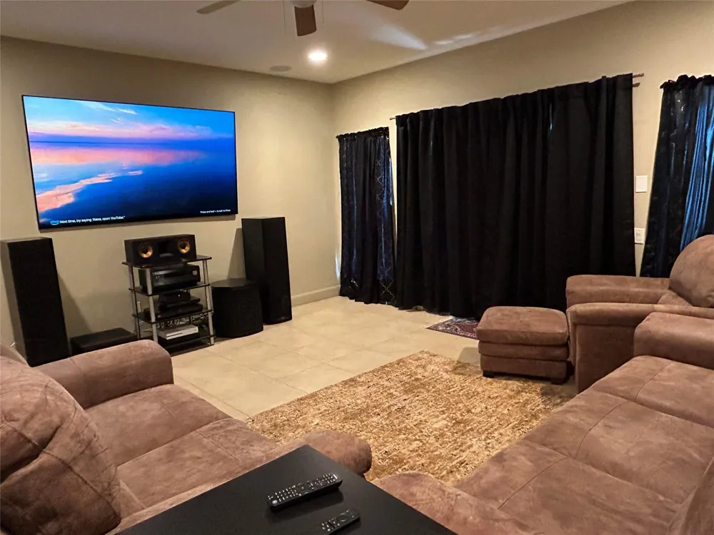 68 Edgewater Way Point Blank, TX 77364