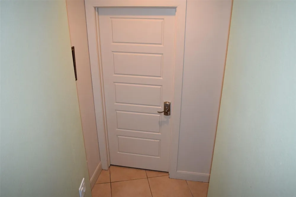 68 Edgewater Way Point Blank, TX 77364