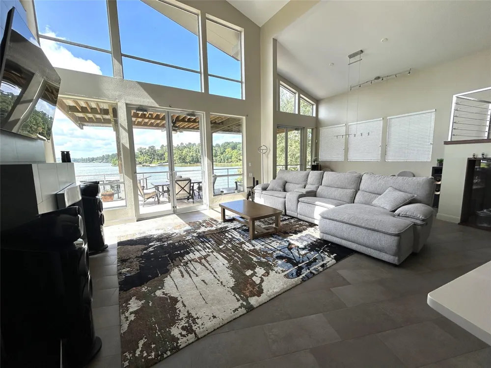 68 Edgewater Way Point Blank, TX 77364
