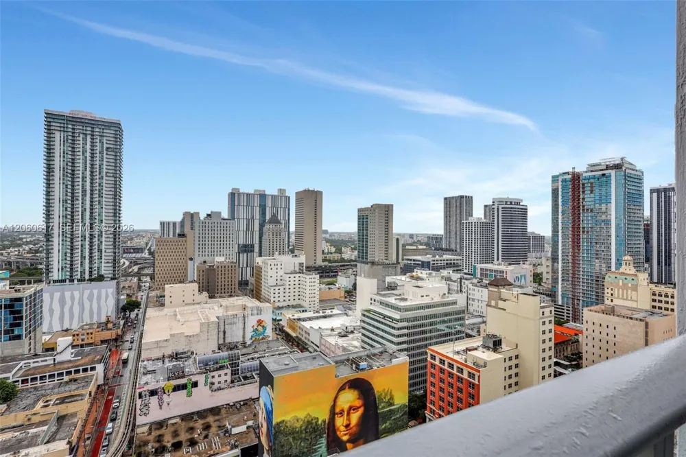 151 SE 1st St #2511 Miami, FL 33131