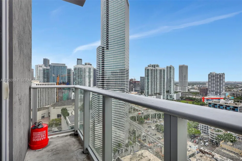 151 SE 1st St #2511 Miami, FL 33131