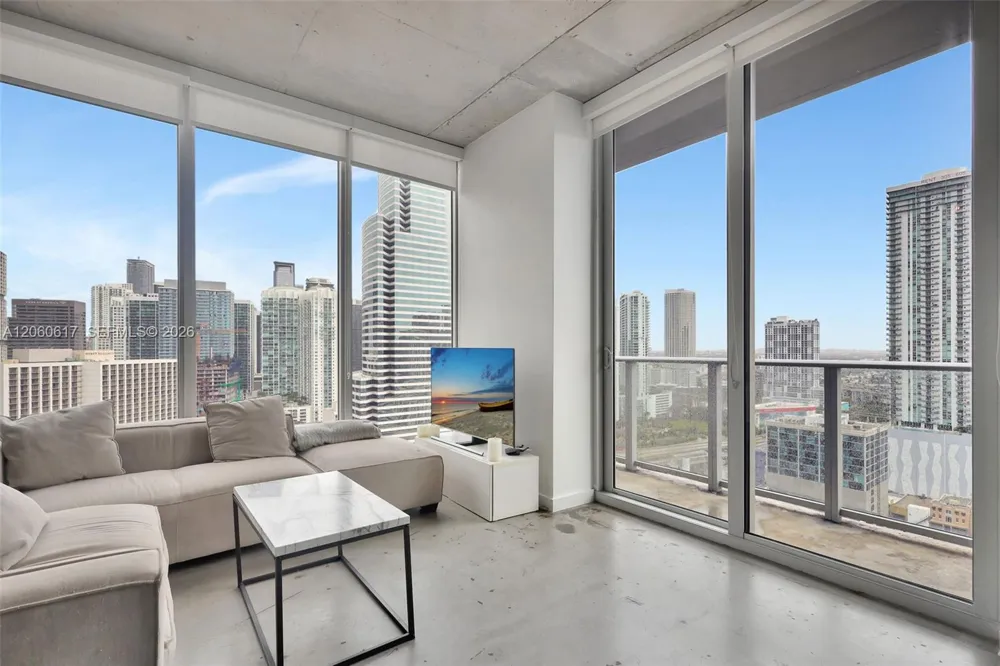 151 SE 1st St #2511 Miami, FL 33131