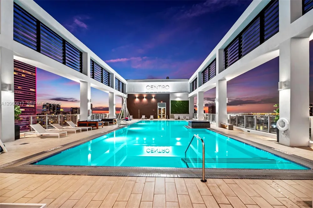 151 SE 1st St #2511 Miami, FL 33131