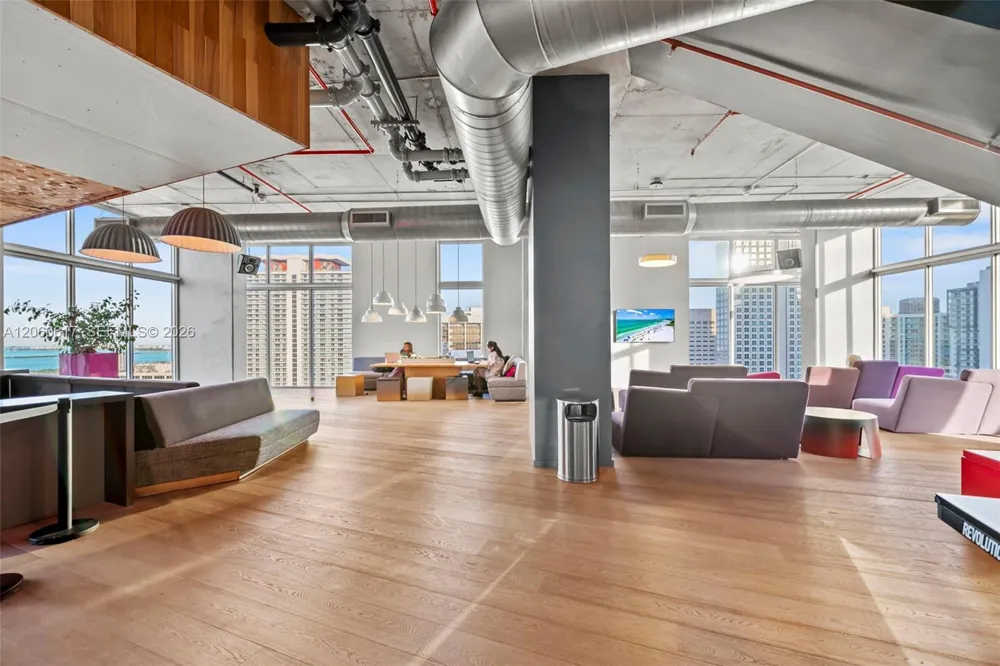 151 SE 1st St #2511 Miami, FL 33131