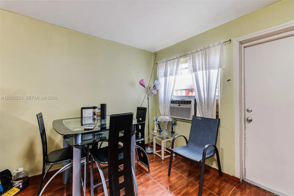 578 NW 97th St Miami, FL 33150