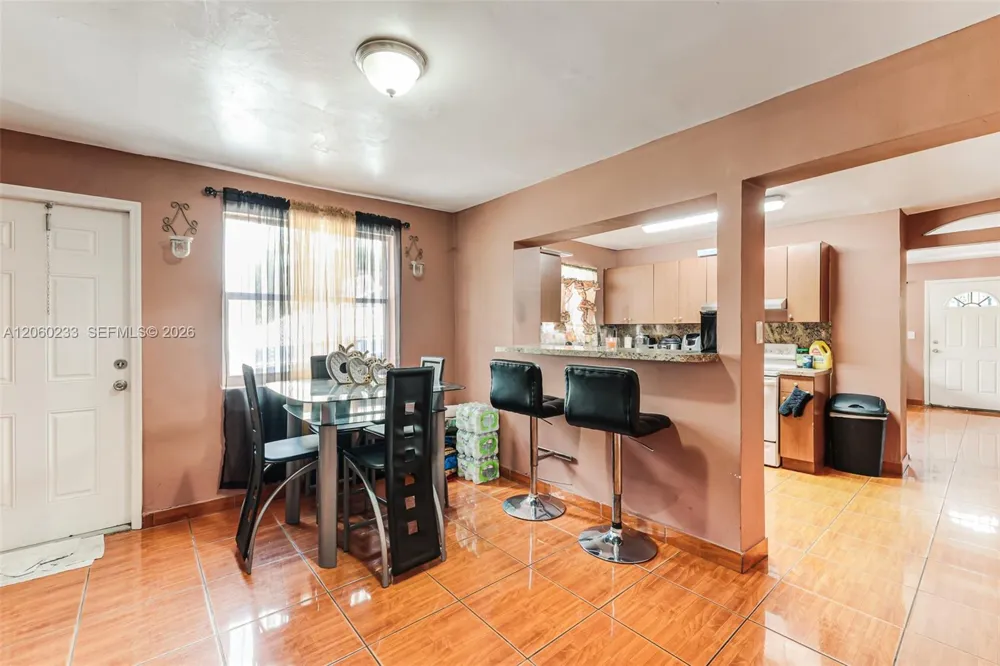 578 NW 97th St Miami, FL 33150