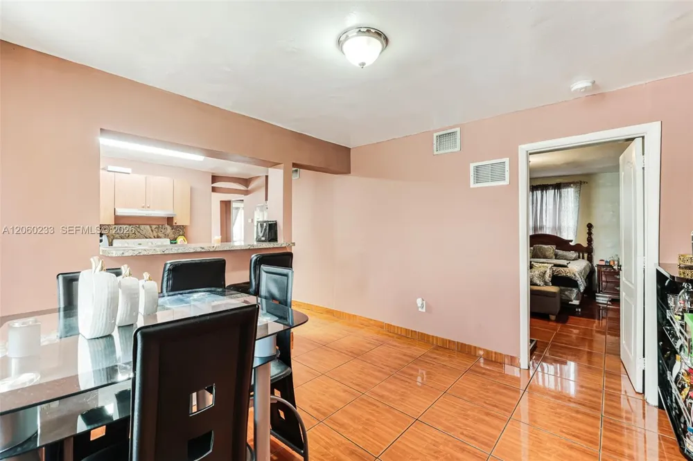 578 NW 97th St Miami, FL 33150