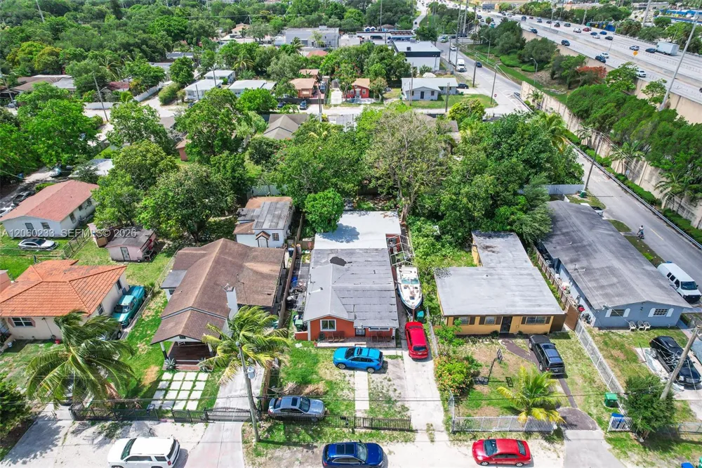 578 NW 97th St Miami, FL 33150