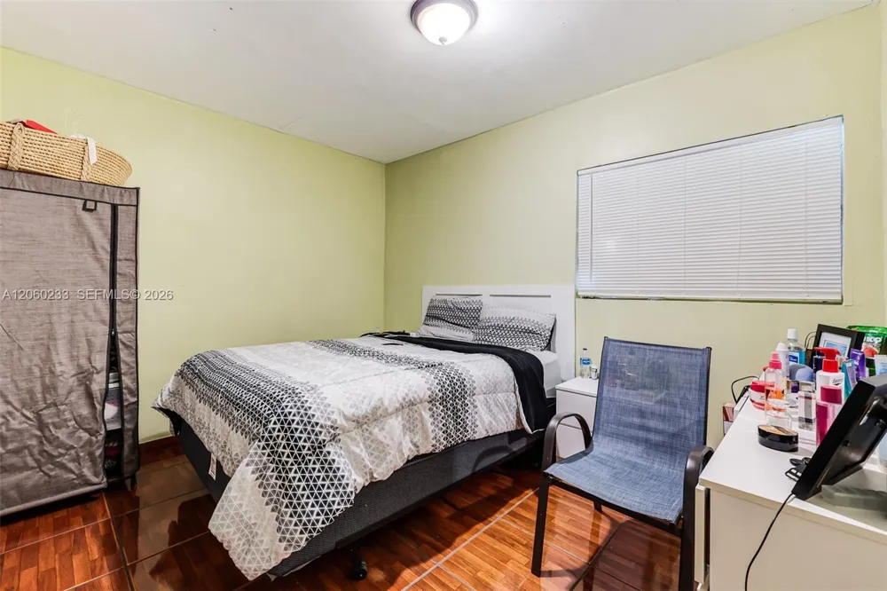 578 NW 97th St Miami, FL 33150