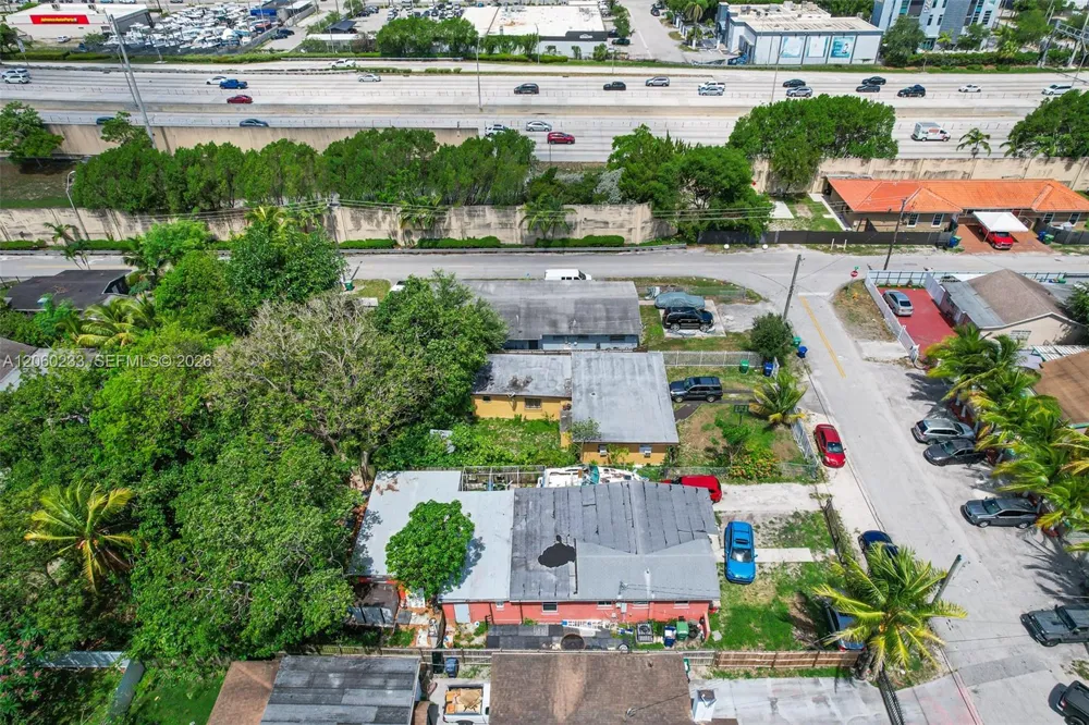 578 NW 97th St Miami, FL 33150
