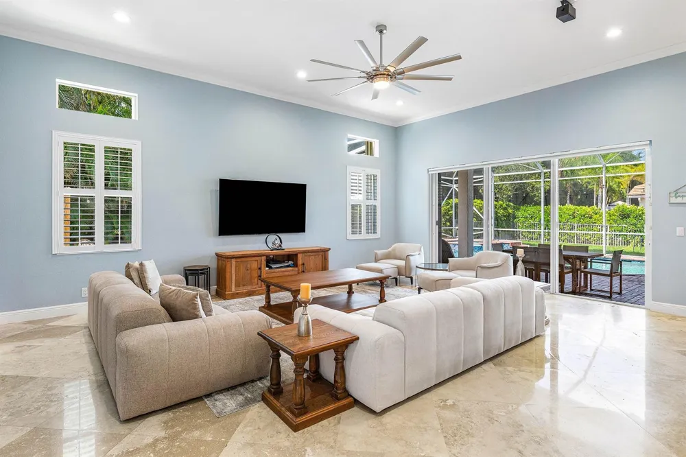 4675 Manderly Drive Wellington, FL 33449
