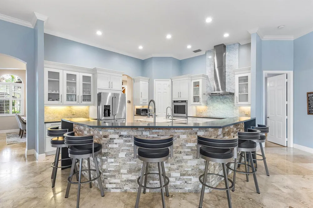 4675 Manderly Drive Wellington, FL 33449