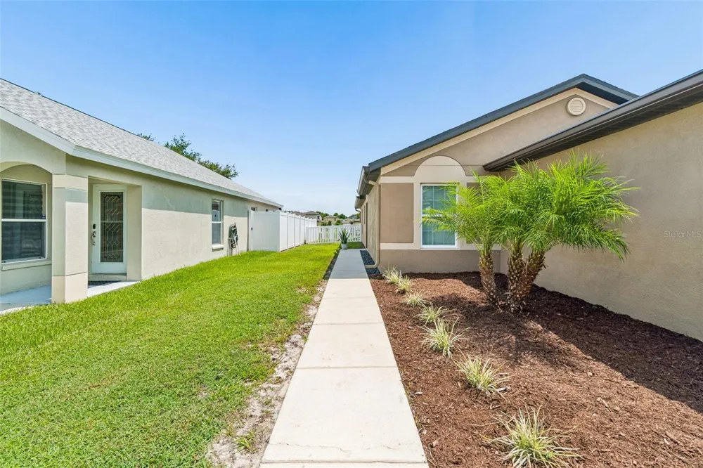 14334 HOLLY HAMMOCK LANE Brooksville, FL 34613