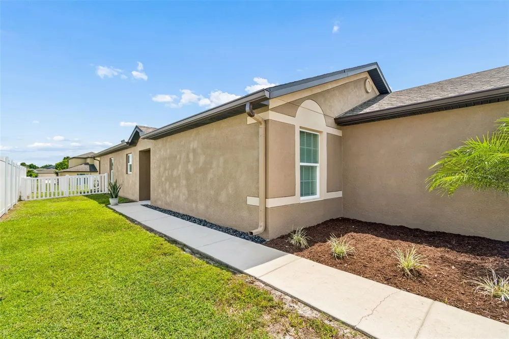 14334 HOLLY HAMMOCK LANE Brooksville, FL 34613