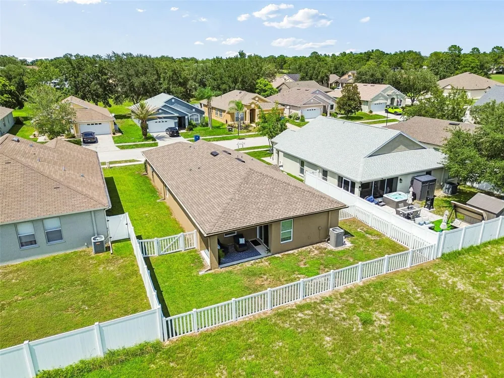 14334 HOLLY HAMMOCK LANE Brooksville, FL 34613