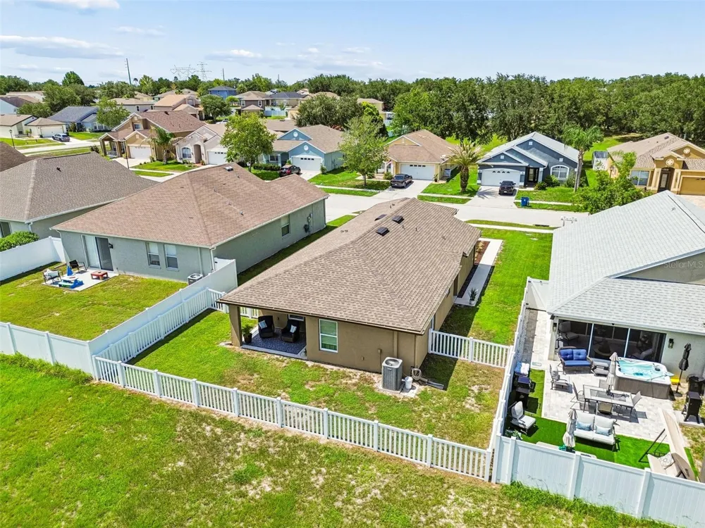 14334 HOLLY HAMMOCK LANE Brooksville, FL 34613
