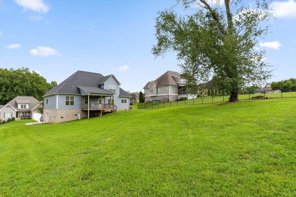 6211 Stoney River Drive Harrison, TN 37341