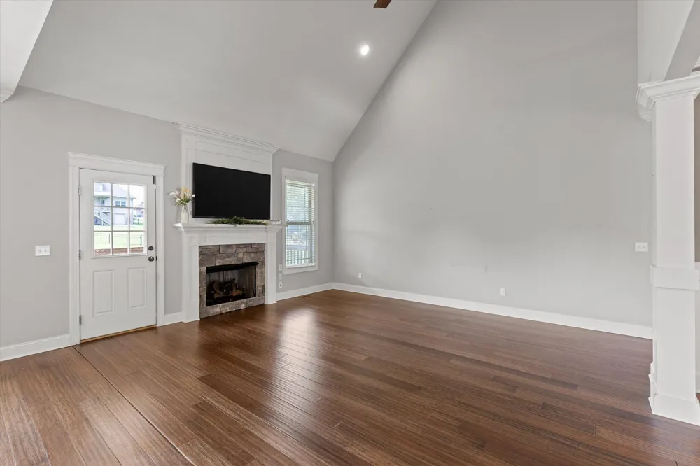 6211 Stoney River Drive Harrison, TN 37341