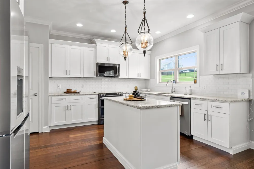 6211 Stoney River Drive Harrison, TN 37341