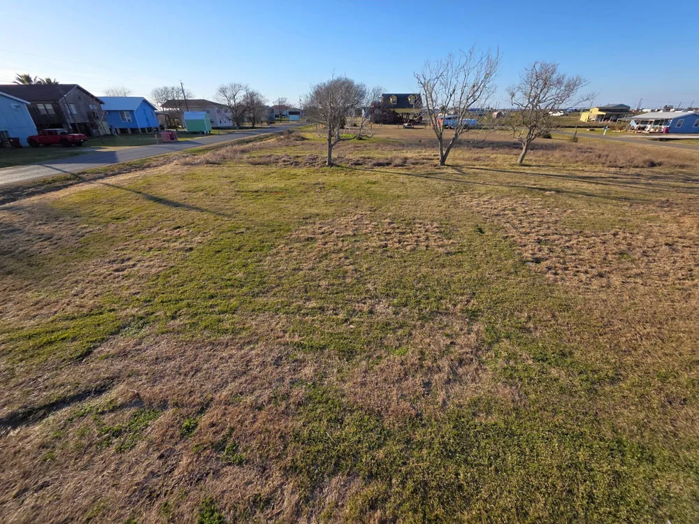 405 Blue Water Boulevard Sargent, TX 77414