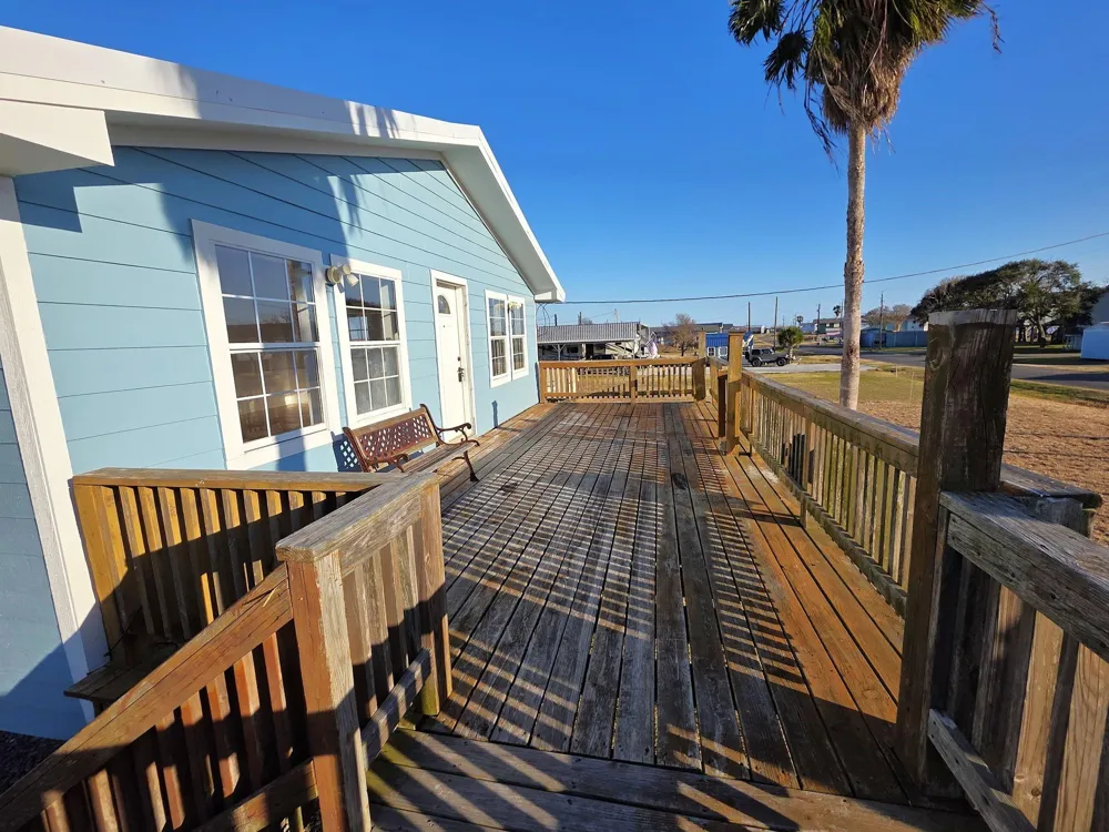 405 Blue Water Boulevard Sargent, TX 77414