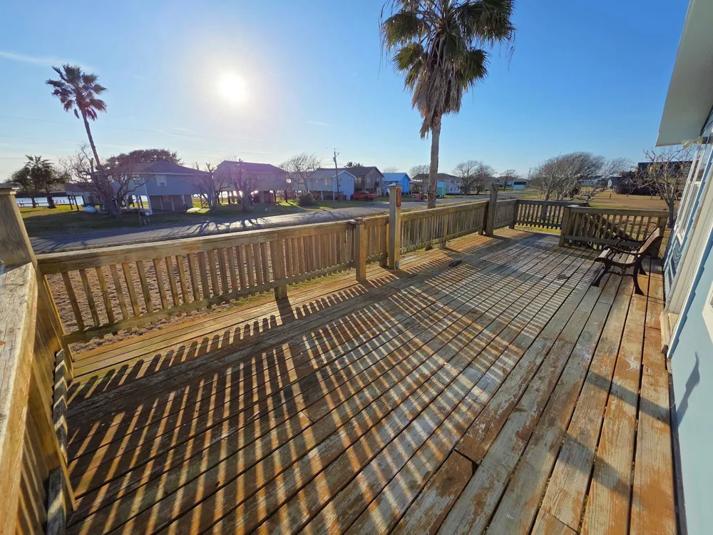 405 Blue Water Boulevard Sargent, TX 77414