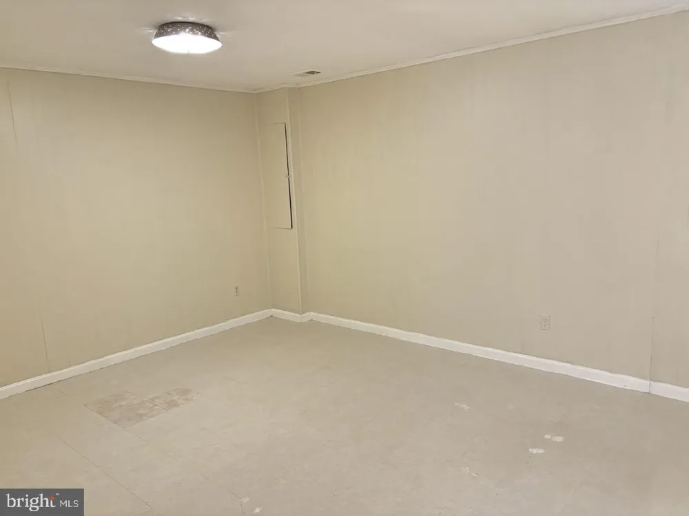 3156 CEDAR GROVE DRIVE Fairfax, VA 22031