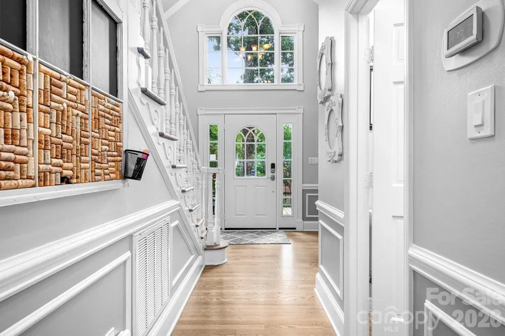 7048 Mariners Court Tega Cay, SC 29708