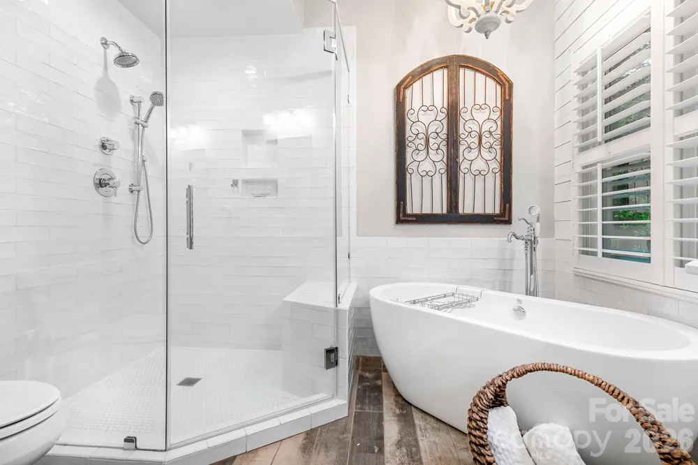 7048 Mariners Court Tega Cay, SC 29708