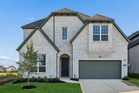 516 Amalfi Way