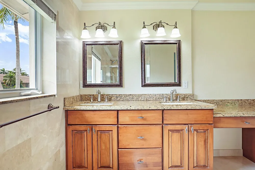 5110 NE 30th Avenue NE Lighthouse Point, FL 33064