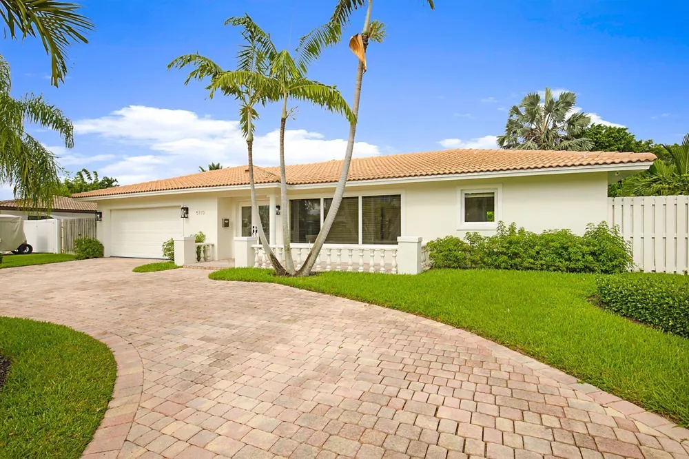 5110 NE 30th Avenue NE Lighthouse Point, FL 33064