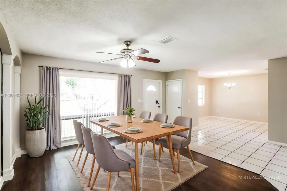 4896 NW 6th Ct Plantation, FL 33317