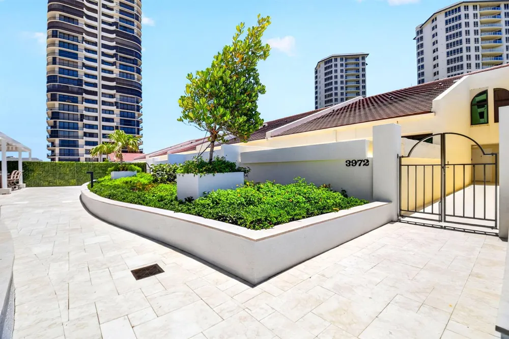 4000 OCEAN DRIVE #401 Singer Island, FL 33404