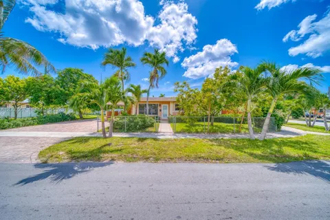 155 NW 191st St