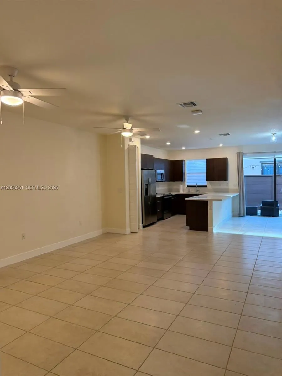 15816 NW 91st Ave Miami Lakes, FL 33018