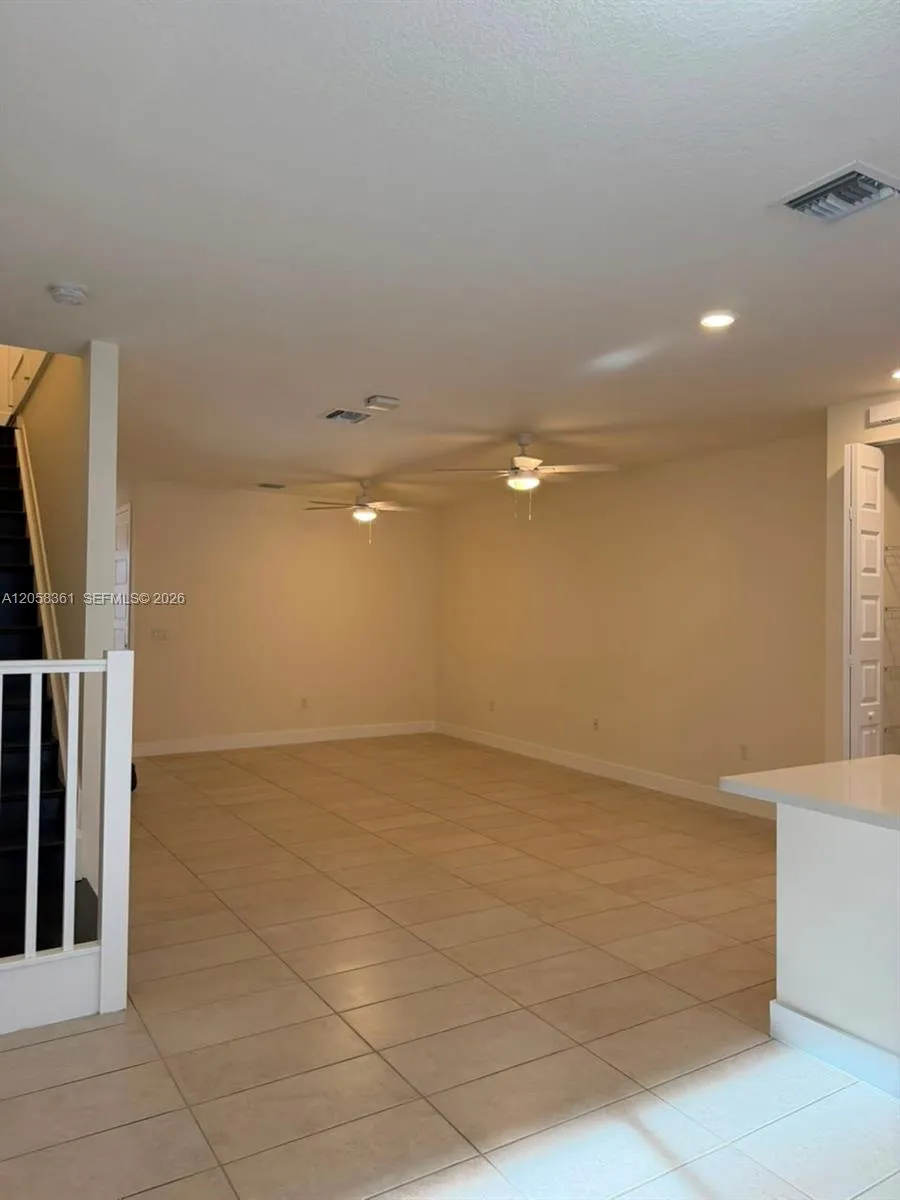 15816 NW 91st Ave Miami Lakes, FL 33018