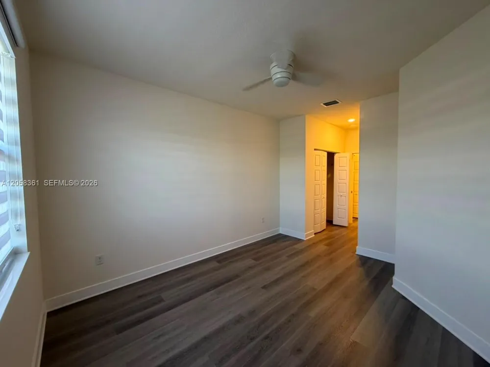 15816 NW 91st Ave Miami Lakes, FL 33018