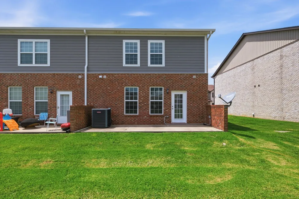 1300 Villa Cir Lebanon, TN 37090
