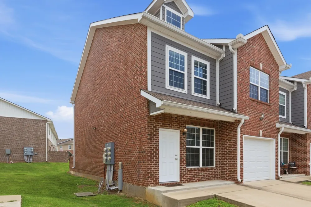 1300 Villa Cir Lebanon, TN 37090