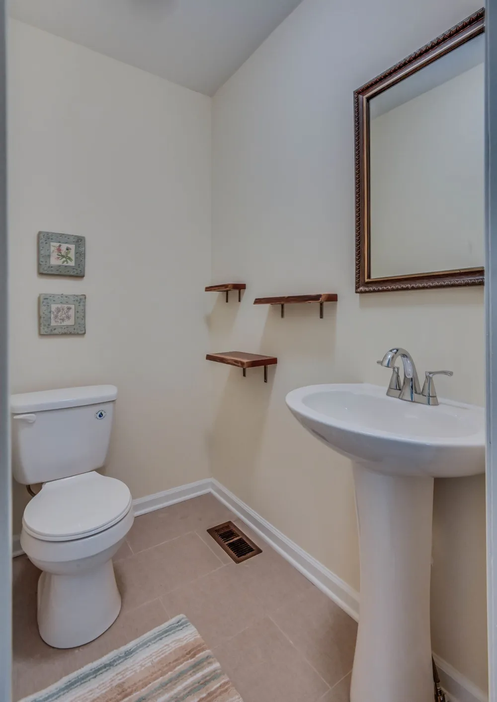 1408 Cedar Hill Rd Kingston Springs, TN 37082