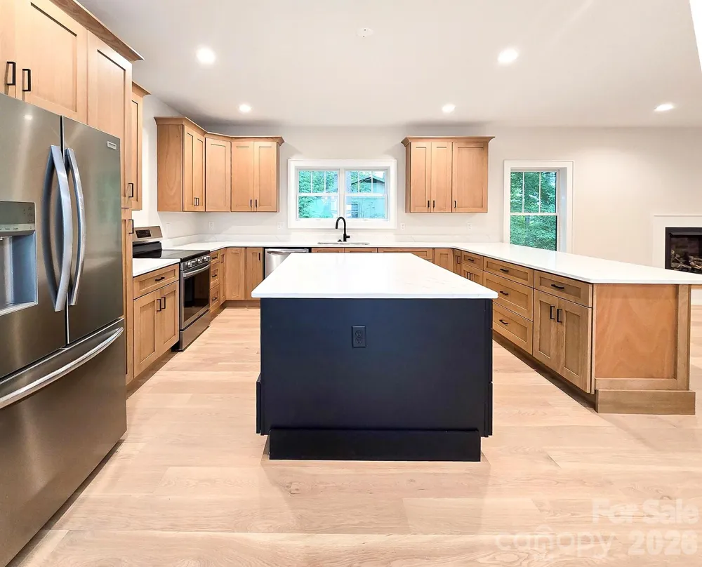 505 S Oconeechee Avenue Black Mountain, NC 28711