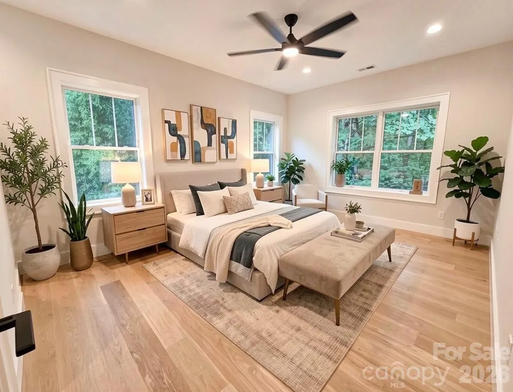 505 S Oconeechee Avenue Black Mountain, NC 28711
