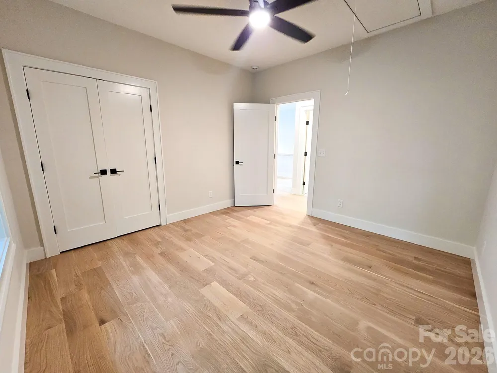 505 S Oconeechee Avenue Black Mountain, NC 28711