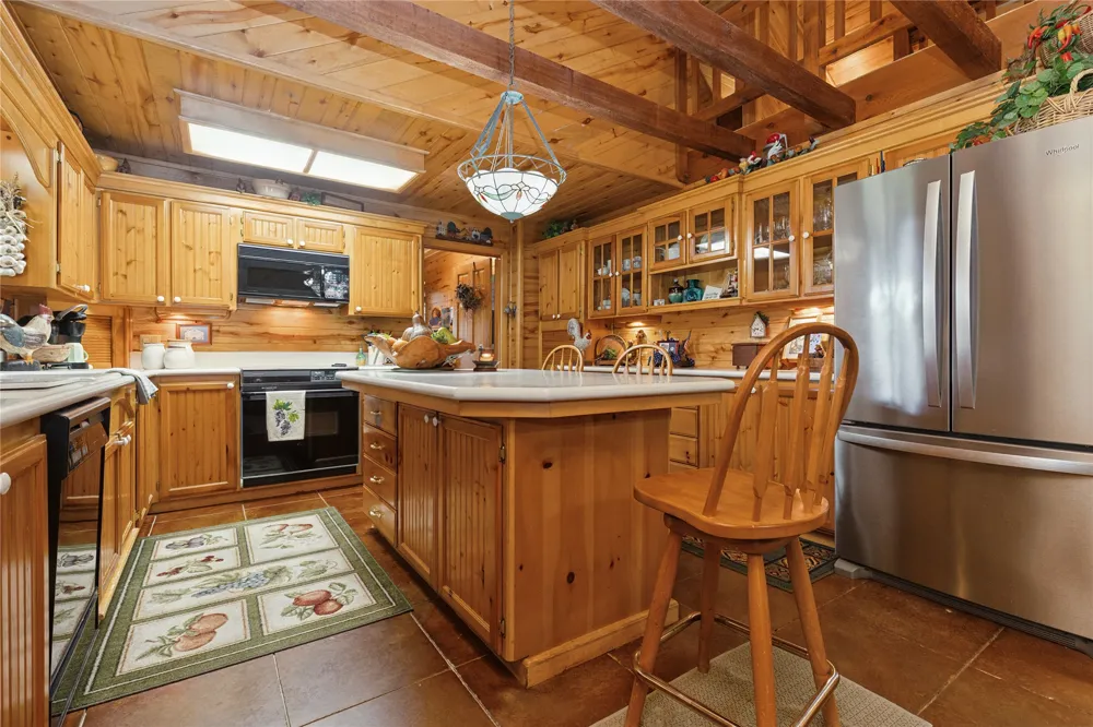 2105 CR 2111 Hooks, TX 75561