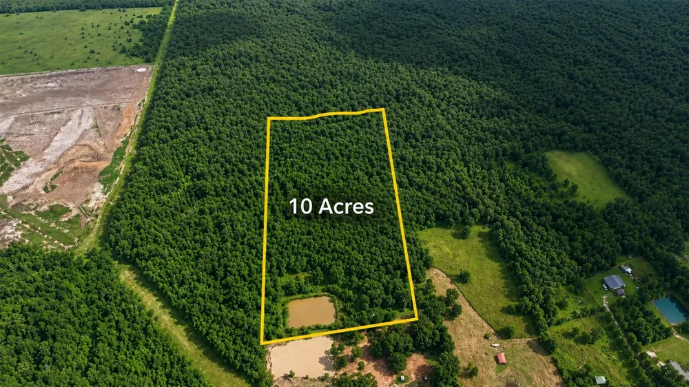 1201 County Road 158 Liberty, TX 77575