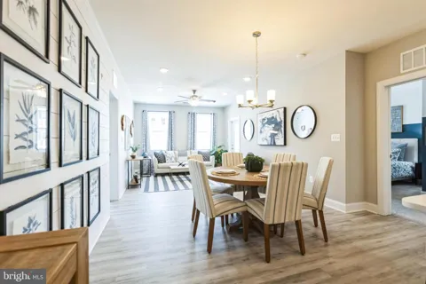 406 BOLD RULER COURT #405