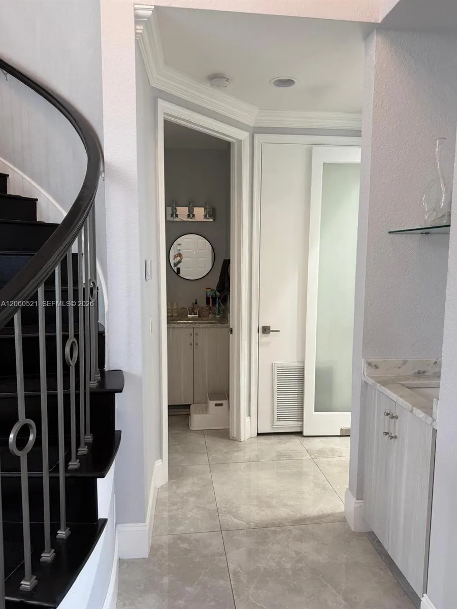 19973 NE 37th Ave Aventura, FL 33180