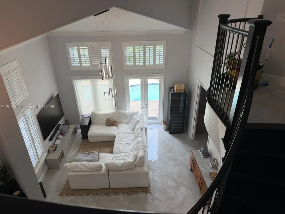 19973 NE 37th Ave Aventura, FL 33180