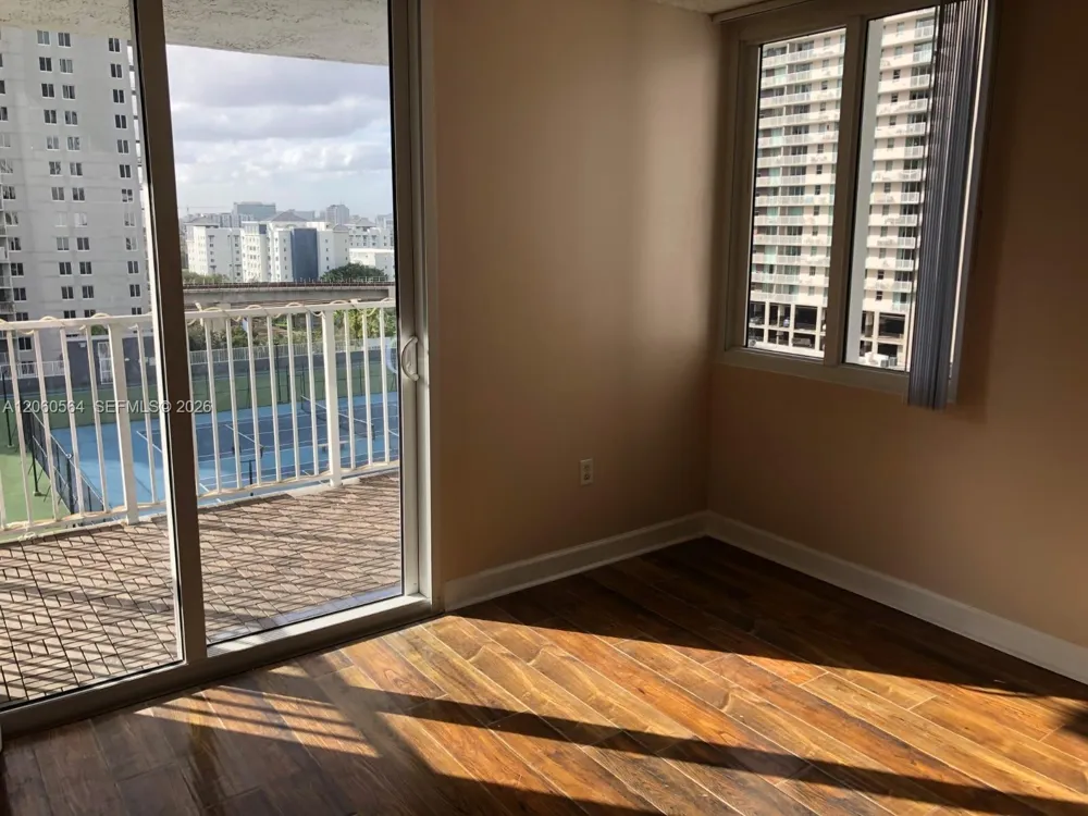 800 Miami Ave #E-1001 Miami, FL 33136